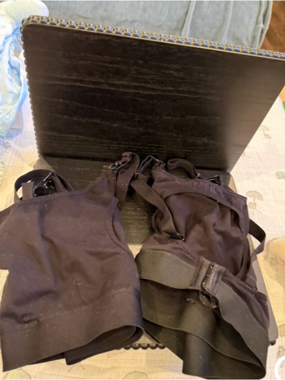 Hands-Free Pumping Nursing Bra - Black 2 in bundle - Picture 2 of 5
